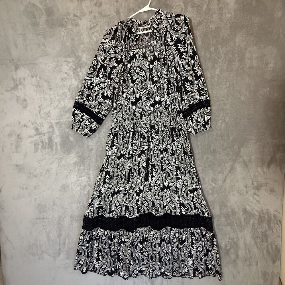 Chico's Black White Paisley Dress Size 2.5 Sz 14 Tiered Maxi Sleeved Tassels